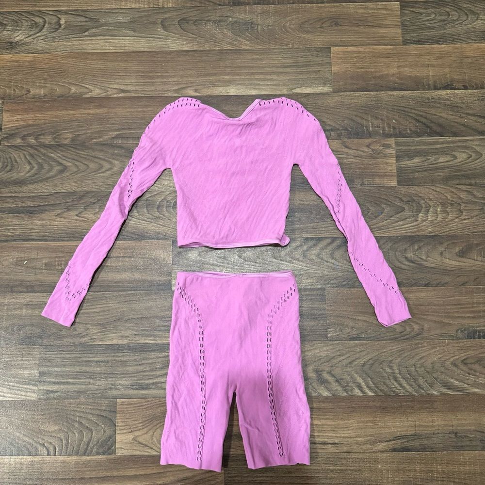 FN Diamond Heart Seamless Short Set - Picture 5 of 7